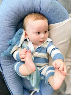 Seaborn Shark Knotted Security Blankie(Seaborn Shark Knotted Security Blankie) -Mon Ami Toys Store IMG 2236 jpg