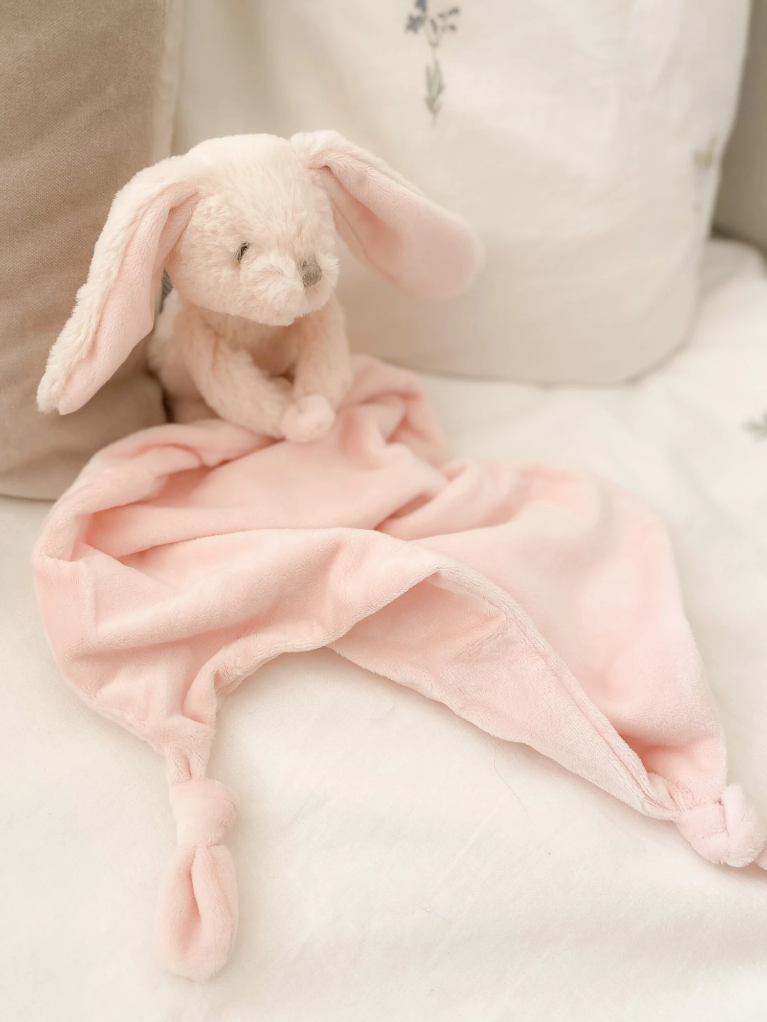 Rosie Bunny Knotted Security Blankie(Rosie Bunny Knotted Security Blankie) 5 Rosie Bunny Knotted Security Blankie(Rosie Bunny Knotted Security Blankie) - Image 3